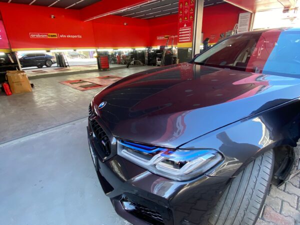 Pazar Günü Açık Oto Ekspertiz Güngören